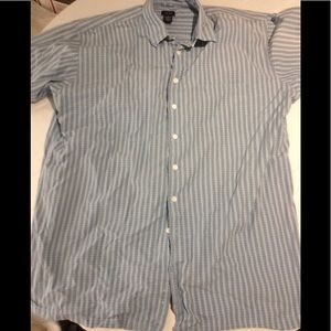 🌲Izod short sleeve shirt